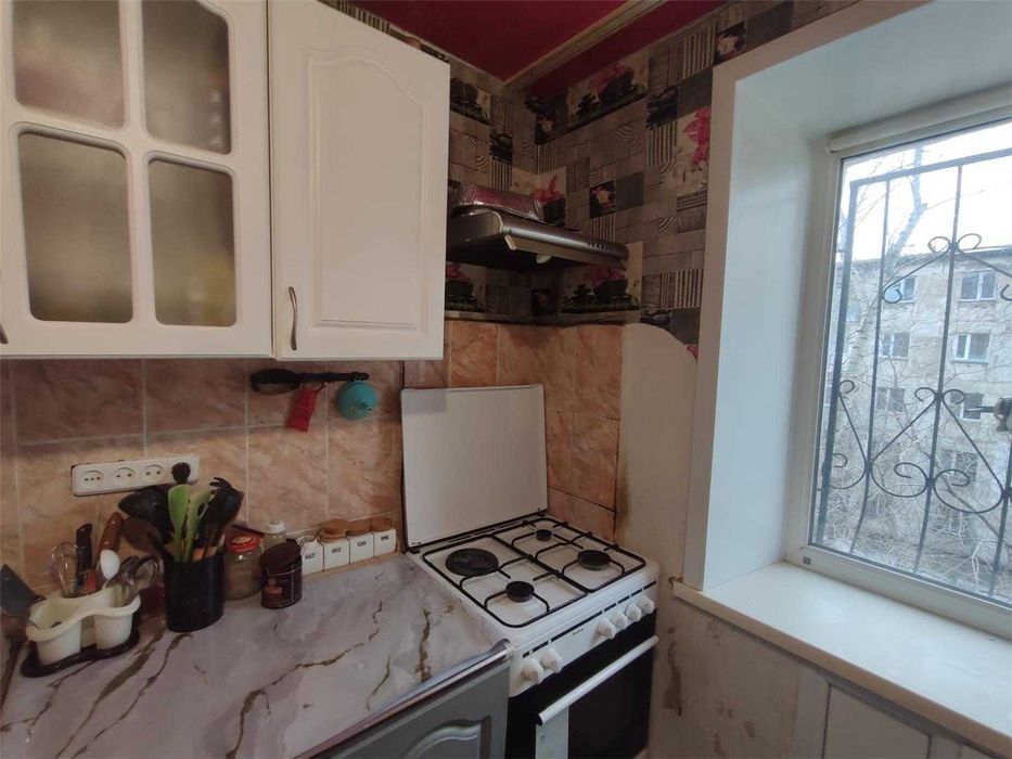 Продам 2к квартиру в блочном доме на 3 эт.