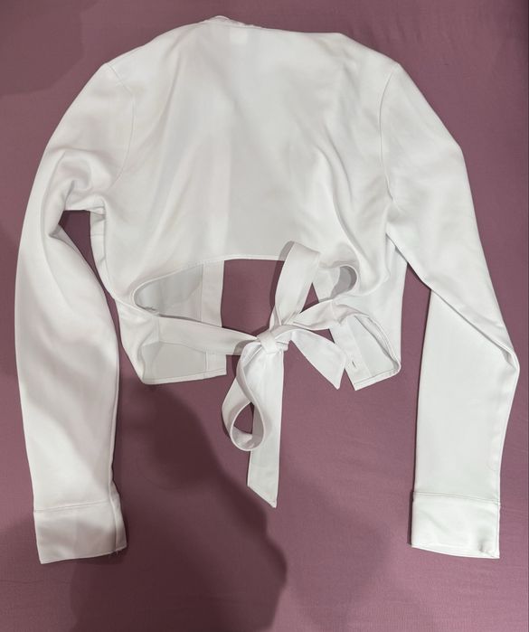 Дамска риза.