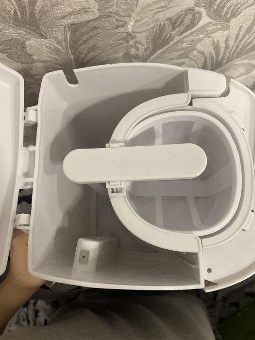 Продам кофеварку