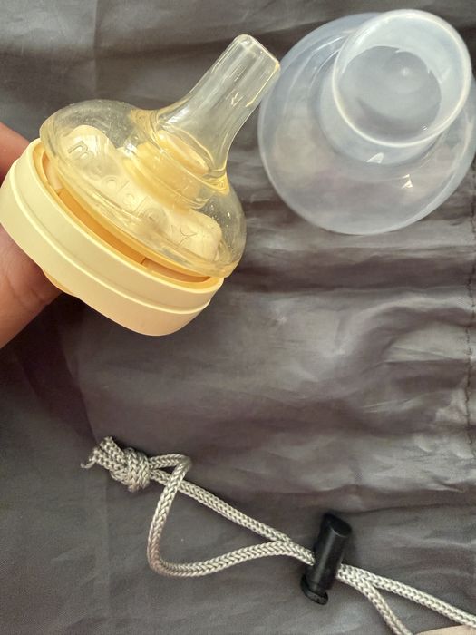 Молокоотсос Medela