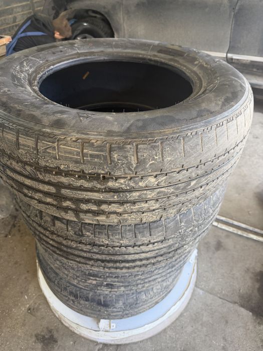 Продам летние шины от прадо 150