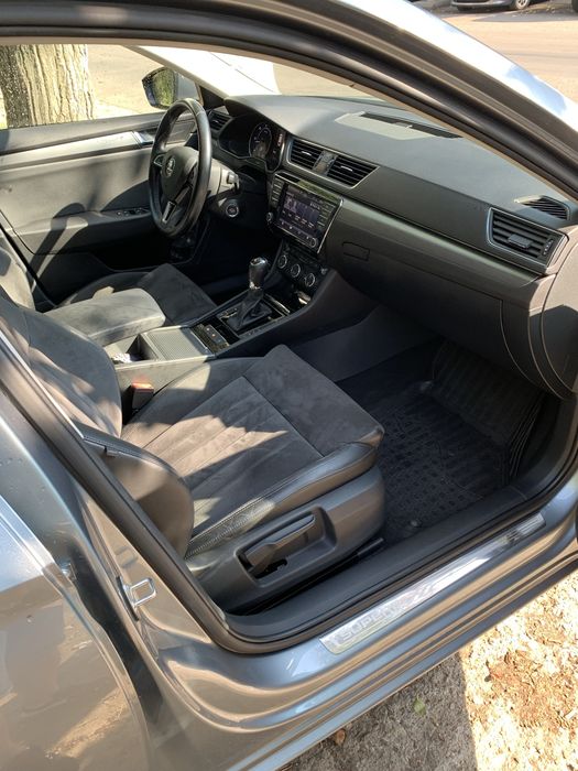 Skoda Superb 2.0 tdi dsg alcantara
