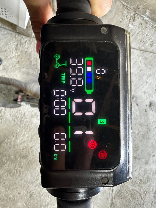 Самокат электронный