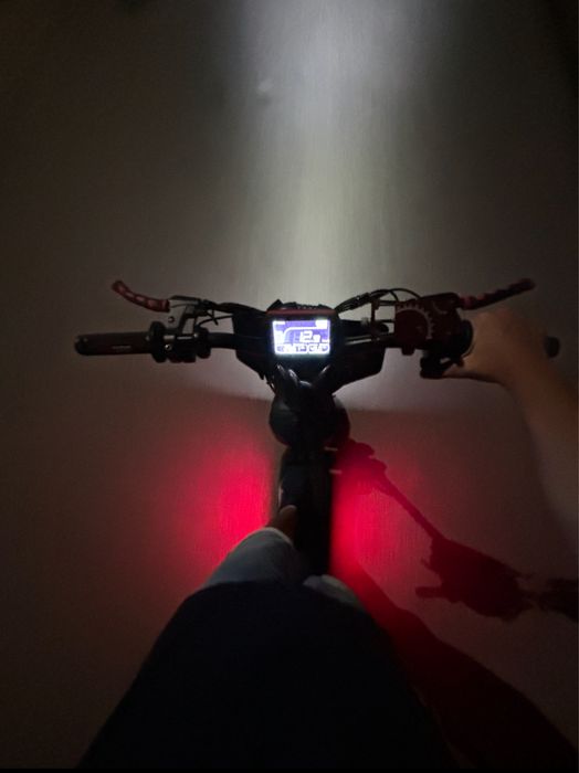 Trotineta electrica kuggo g2 pro .