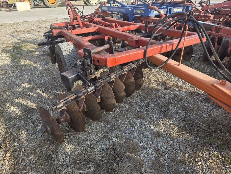 Disc plug freza teradisc compaktor met remorca