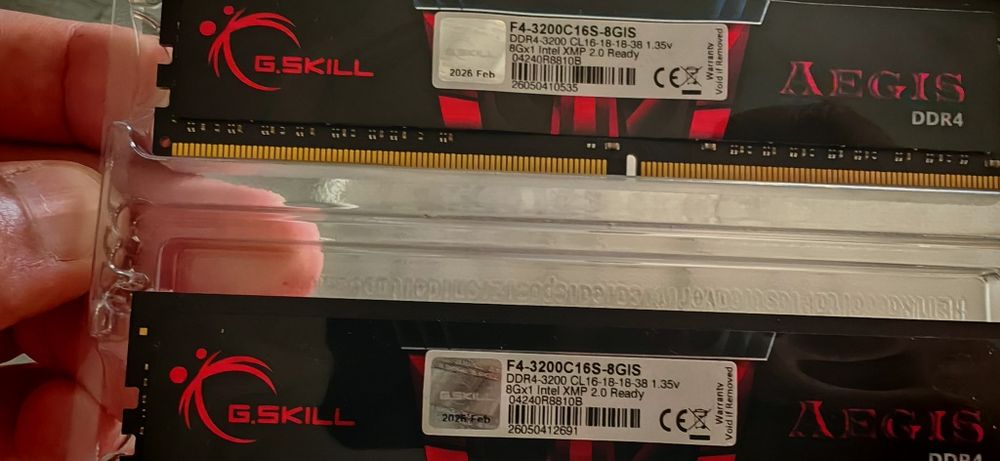 Kit RAM G.Skill Aegis 16GB (2x8GB) DDR4 3200MHz Dual Channel CL16 Nou,nefolosit.