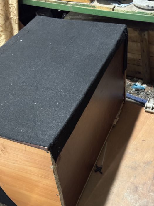 Продам сабвуфер, без усилителя