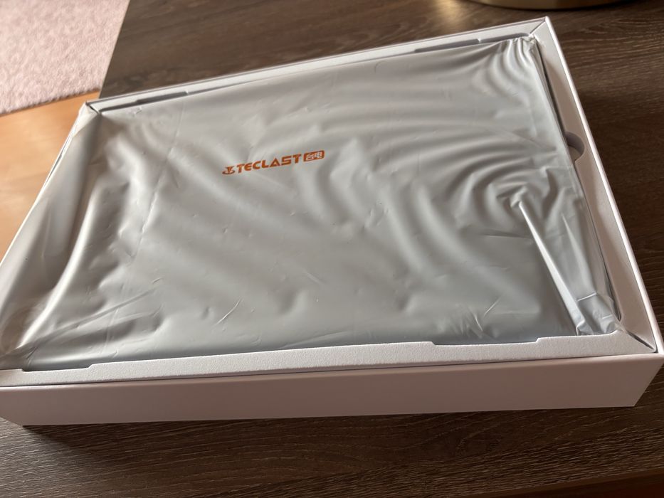 Tabletă TECLAST T70, 14"