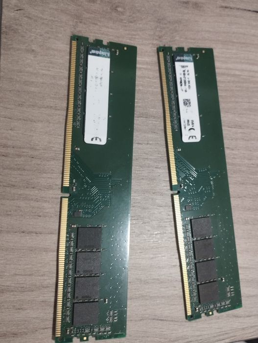 Оперативная память Kingston 4 ГБ DDR3(2шт)