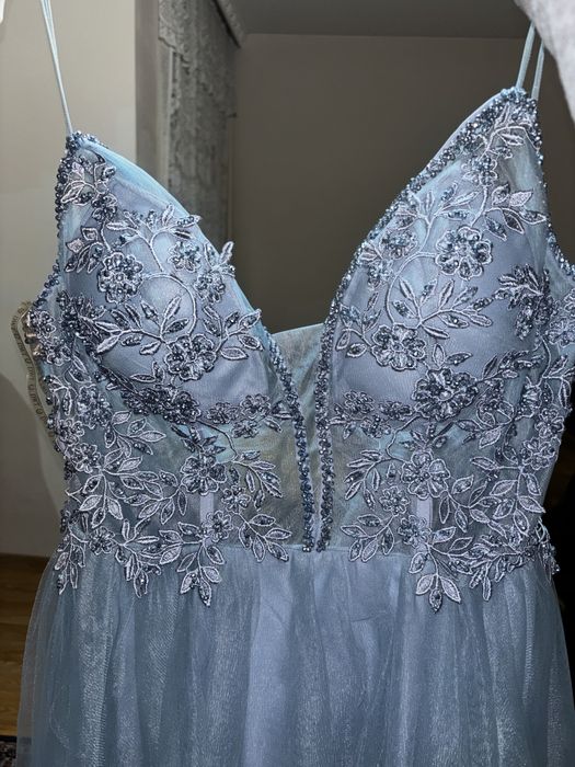 Бална рокля-тип Пепеляшка