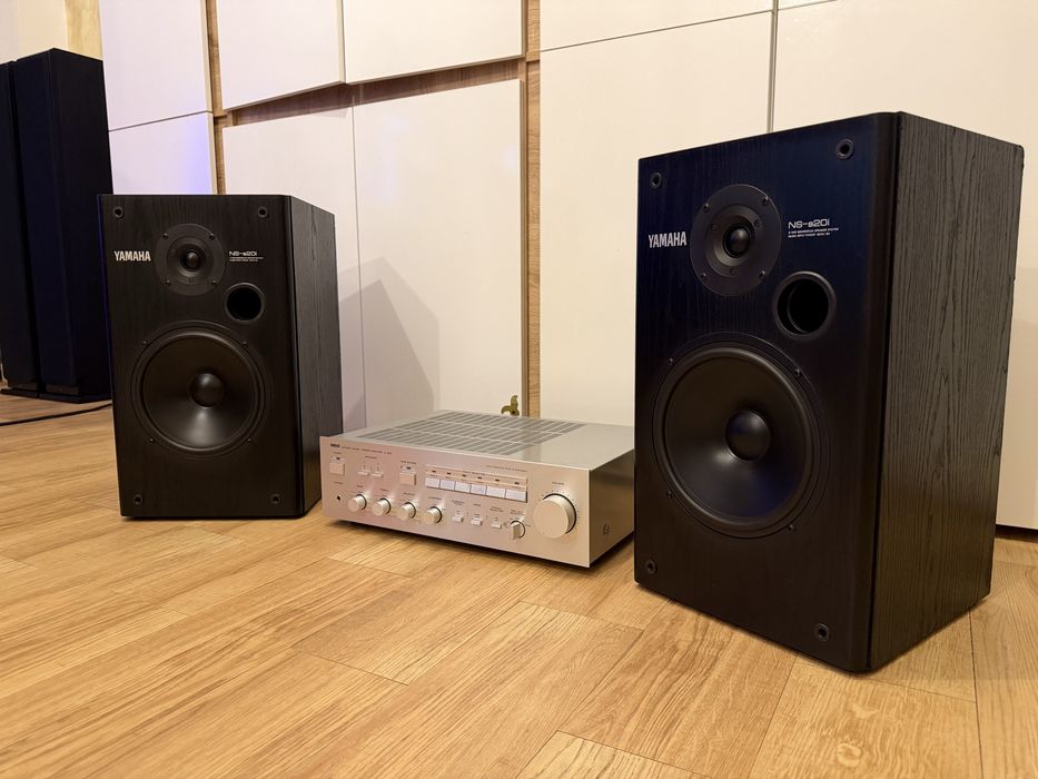 Yamaha vintage Hi-Fi premium – A-520 + NS-S20I – monitoare Yamaha cu difuzoare Vifa