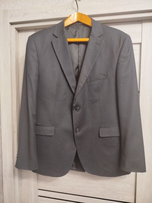 Костюм размер 48-50