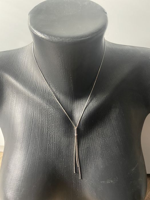 Нежно Сребърно колие