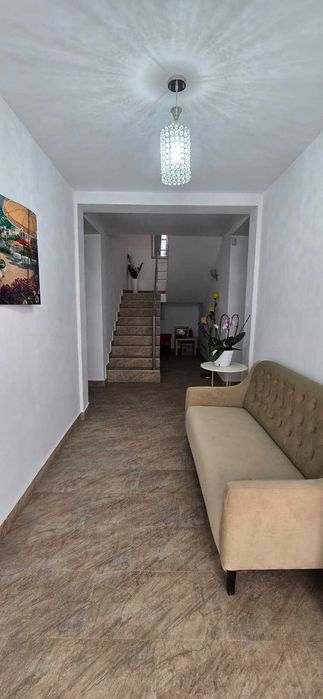 Pensiune, 10 Camere, Complet Funcțională în Eforie Nord