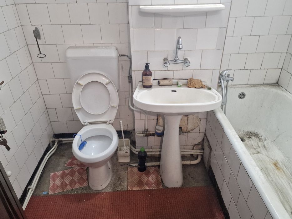 Ap 3 cam,80mp,balcon ,luminos,centrala termopane termoizolat