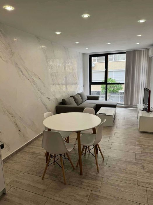 Дава се под наем Двустаен апартамент в София, Манастирски ливади - 78 кв.м за 612 € - Снимка #1