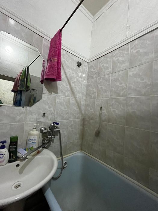 Продам 2 комнатную квартиру