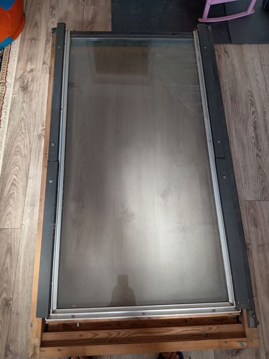 2 bucăți geam velux