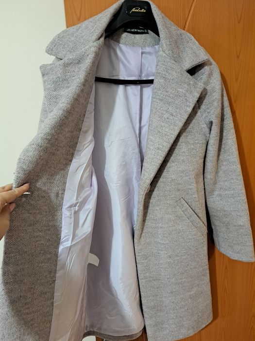 Дамски палто цвят лилав