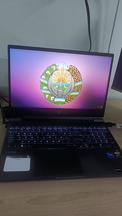 HP Victus 15  i5-12450H Ram: 32Gb SSD: 512Gb