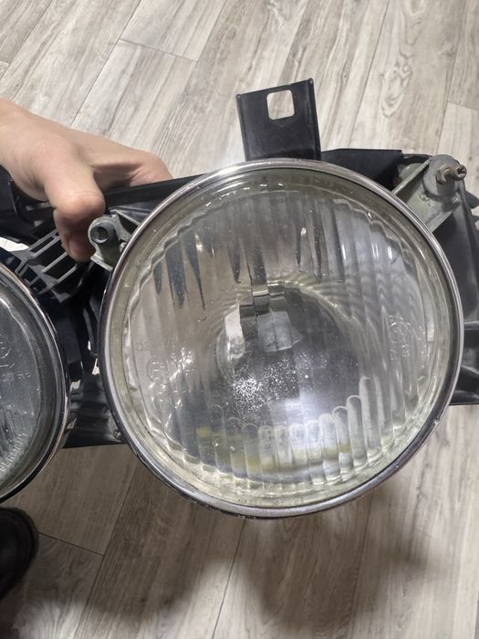 Продам фары bmw e34 hella