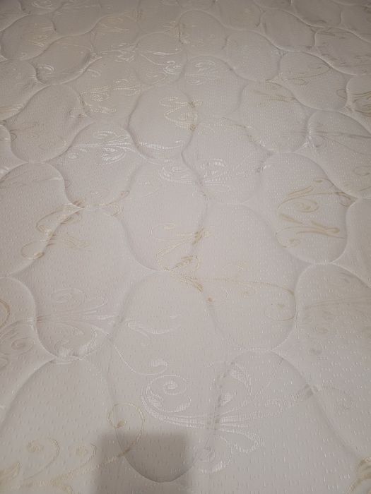 Продам матрасс на кровать