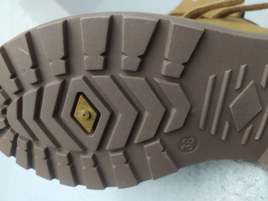 Обувки  боти унисекс 38 номер