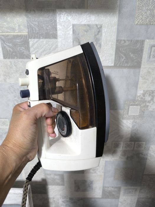 Продам утюг паровой