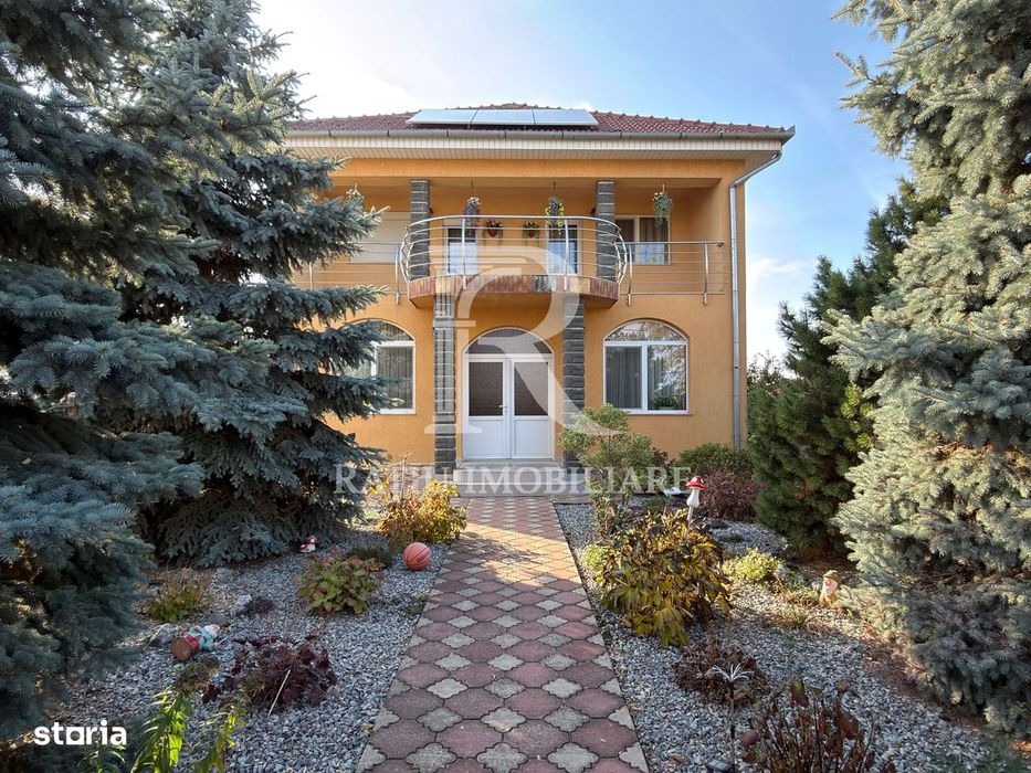 Casa P+E | Garaj | Curte | Gradina | Bucatarii de vara | Terasa | Les