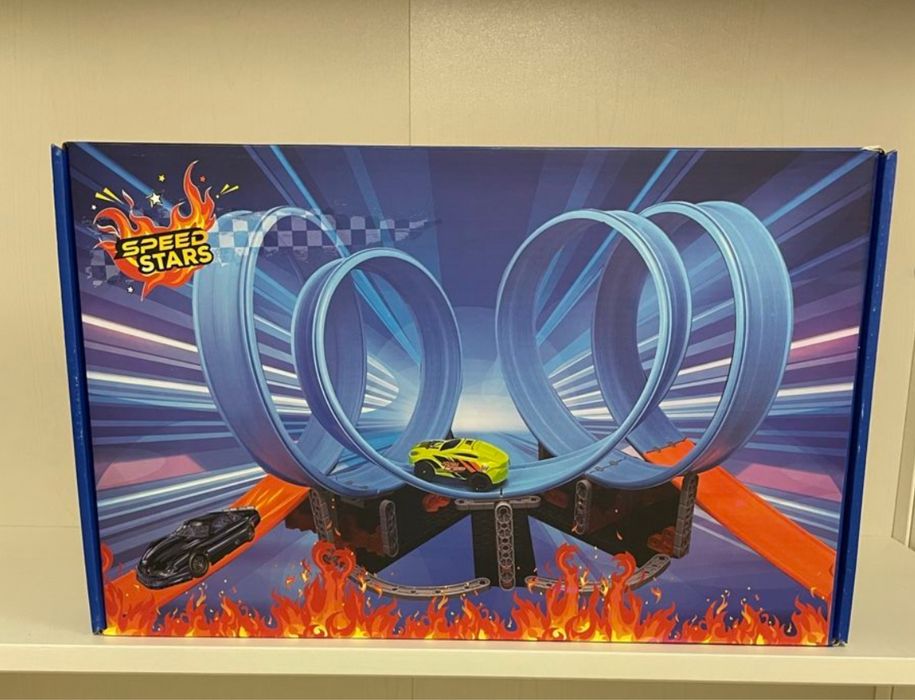 Сгобяема и забавна писта с количка за деца.