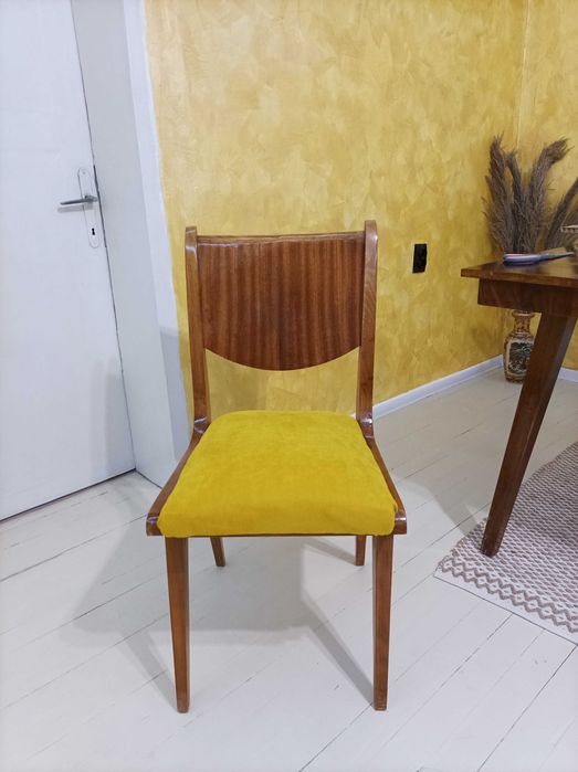 Трапезен Стол бук