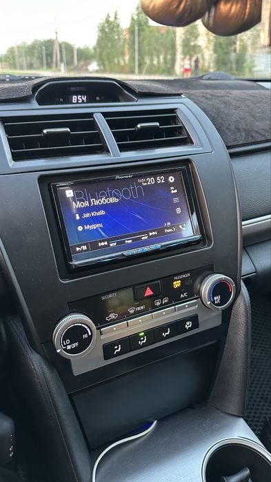 Продам магнитолу Pioneer
