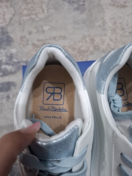 Adidasi dama cu platforma