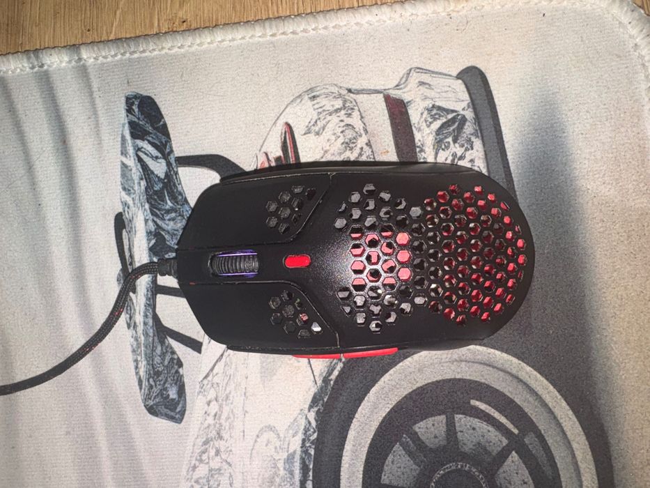 Set gaming (unitate, monitor , căști și mouse )