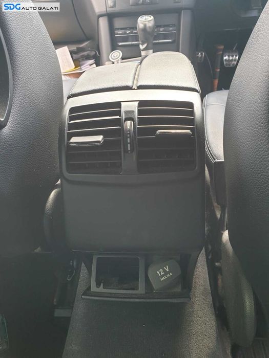 Gura Grila Aer Aerisire Ventilatie din Cotiera Spate Pasageri Mercedes Clasa E Class W212 2009 - 2012 [C4941] [Depozit]