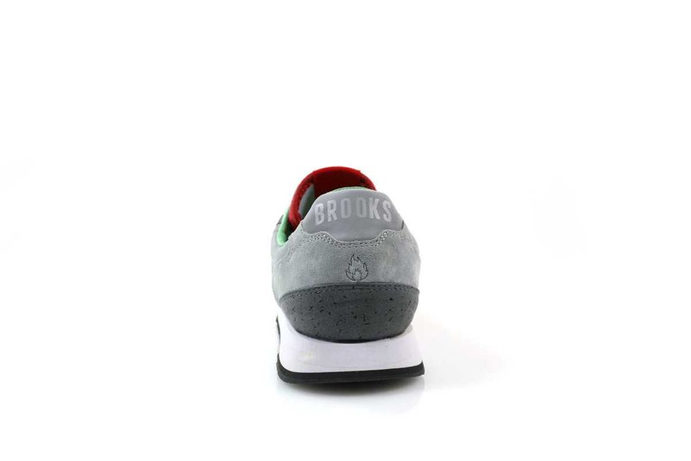 Adidasi Brooks Chariot x Hanon Scotch Bonnet marimea 43