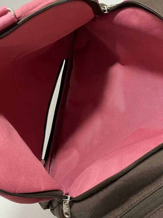 Чанта за през рамо American Tourister, кафява и розова, бродирана