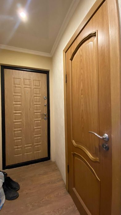 Продам 3комн квартиру на Уюте