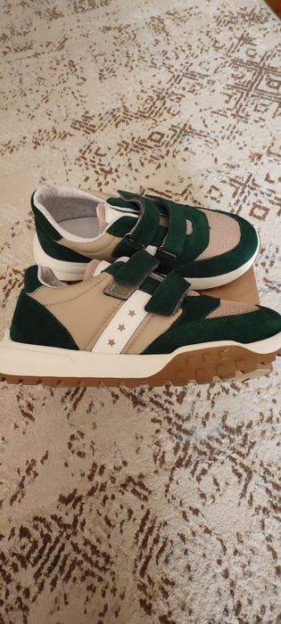 Кроссовки Котофей