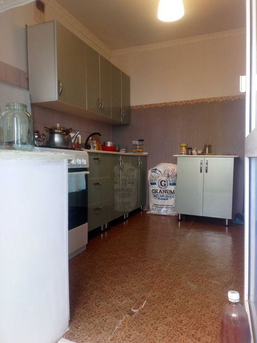 Продается 2-х комнатная квартира.