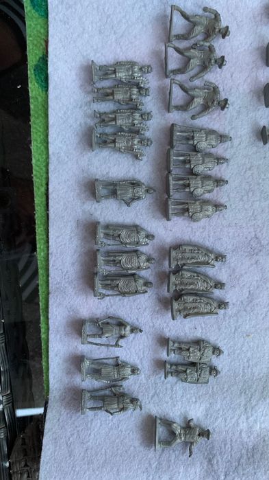 Оловни войници от времето на соца