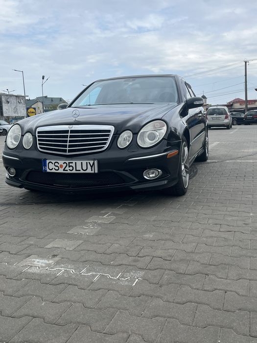 Mercedes Benz  E 2.7D