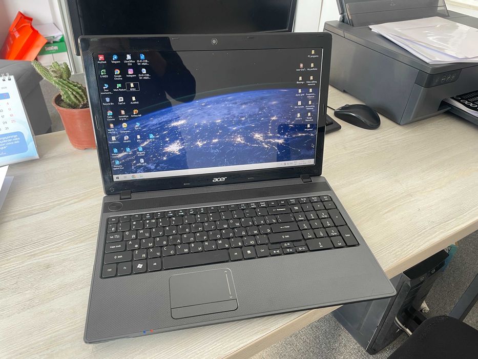 ACER noutbuk sotiladi 8/256