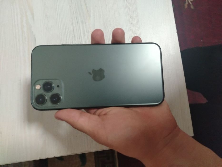 Iphone 11 pro srochniy