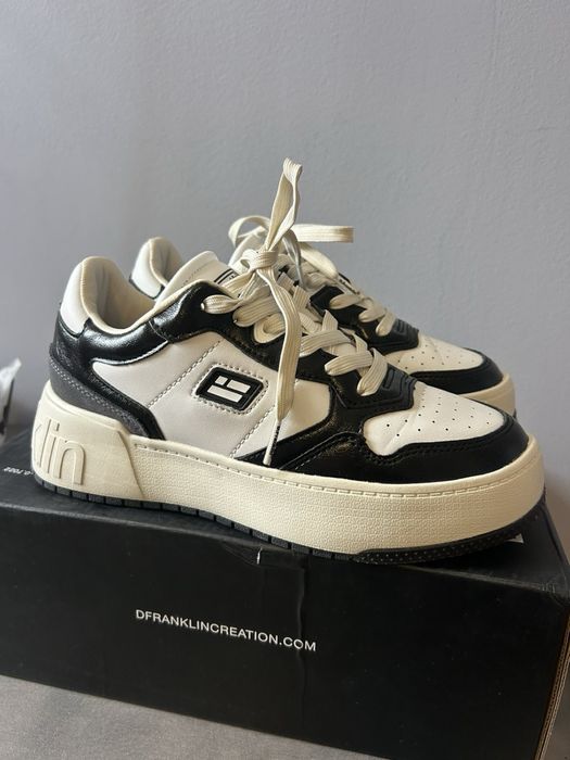 D. Franklin обувки