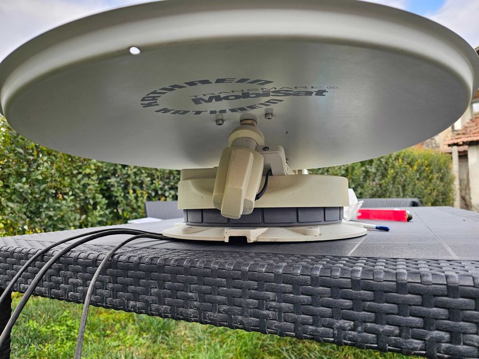 Автоматична Сателитна  Чиния Kathrein MobiSet 3 CAP 720/ GPS