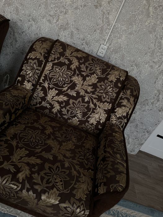 Раскладной диваны и кресло