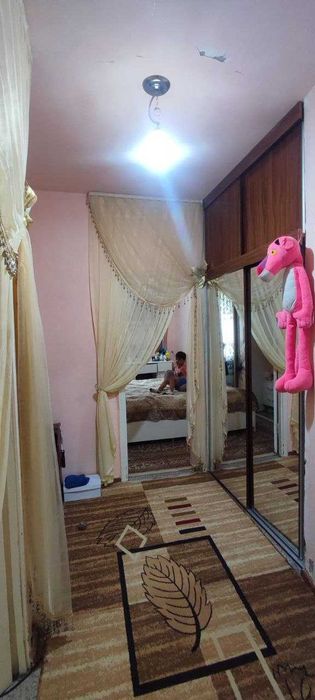 Срочно продаётся 2-х комнатная квартира, 10 м/р, Чирчик