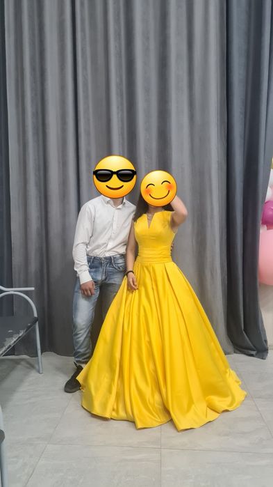 Платье в отличном состоянии