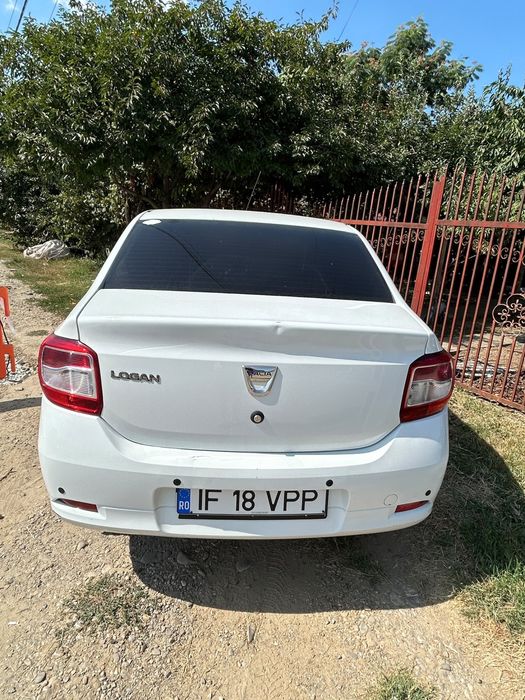 Dacia Logan.